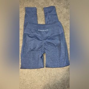Alphalete Amplify, size small, washed Denim